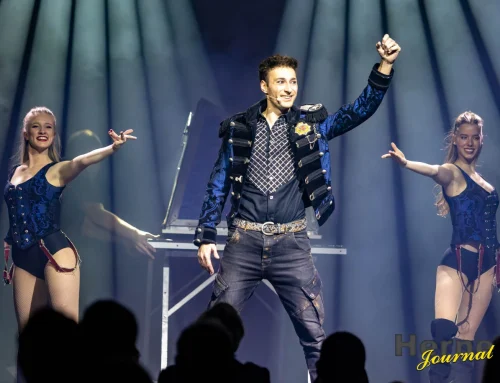 Illusionist André Blake wagt Houdinis Unterwasserentfesselung im RevuePalast Ruhr