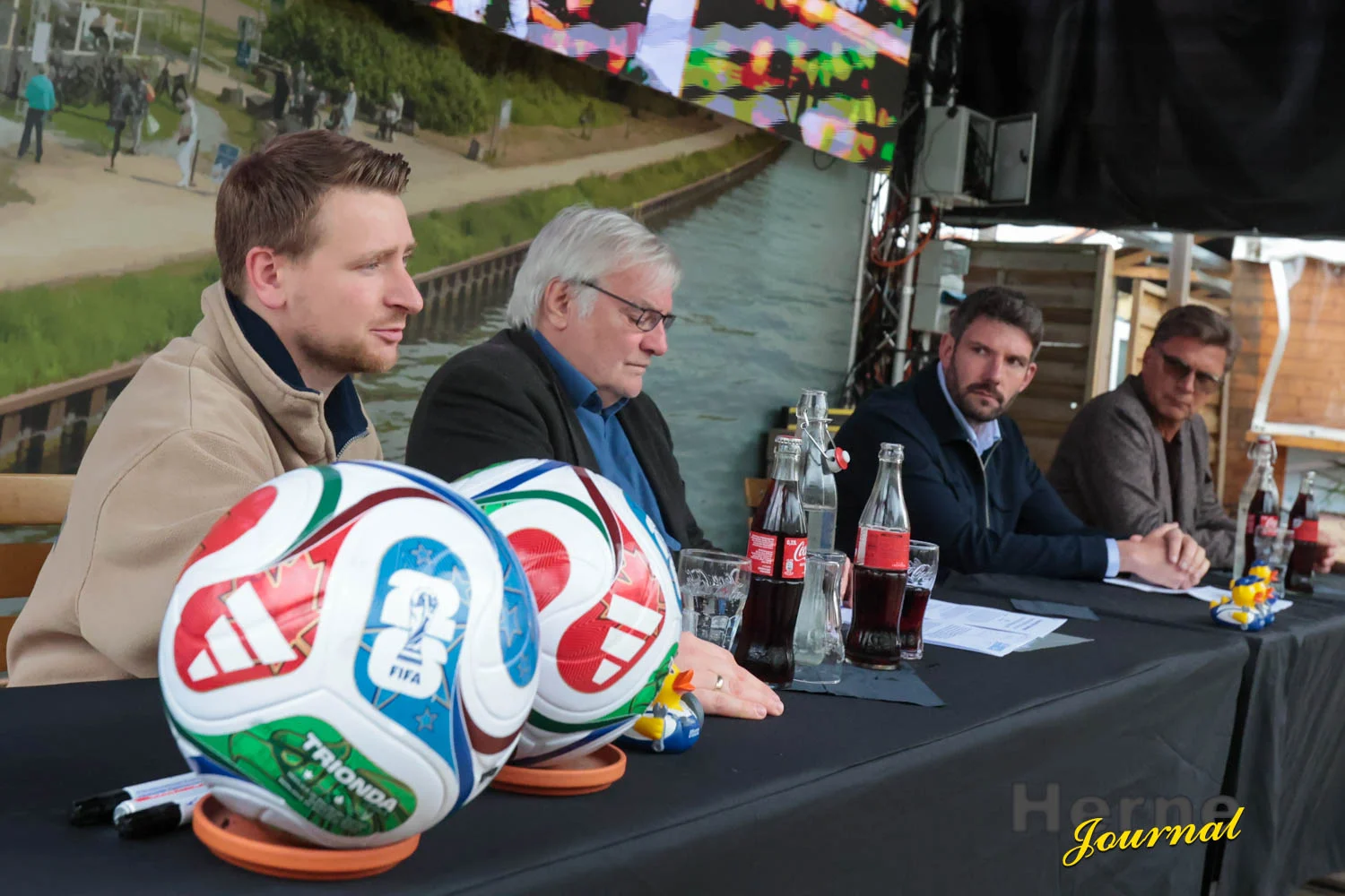 Public Viewing bei "Oskar am Kanal" mit Unterstützung von Reifen Stiebling